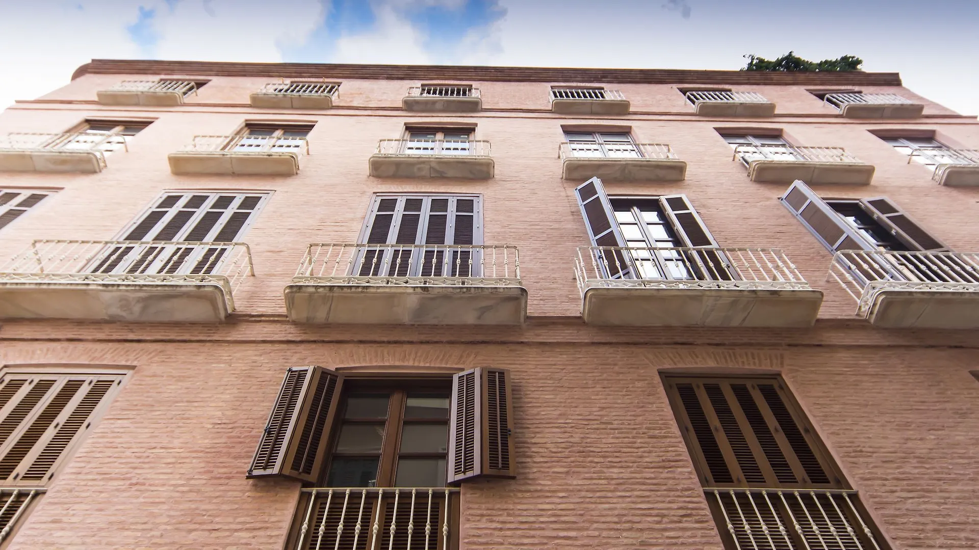 Apartamentos Malaga Picasso Апартаменты