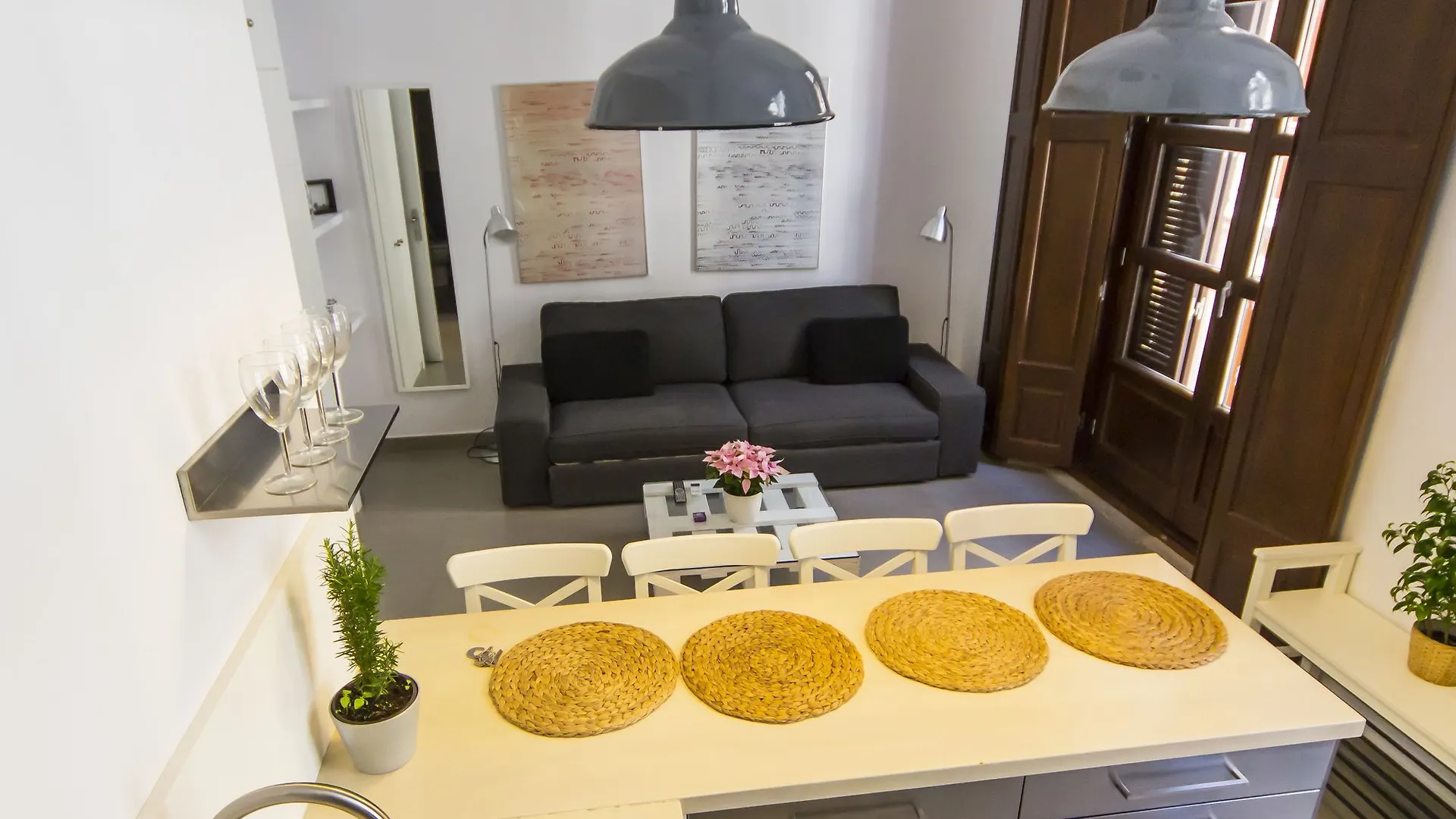 Apartamentos Malaga Picasso Испания